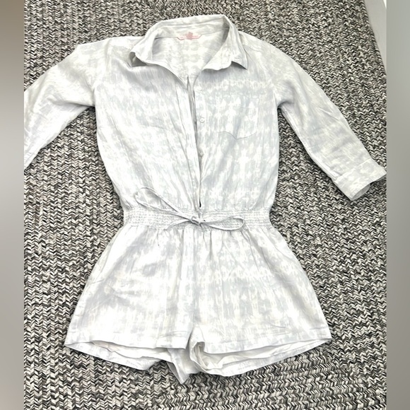 ⭐️Victoria's Secret,Ikat Tie-Dye Boho Romper,Soft Linen & Cotton Blend,Button-Up - Picture 16 of 16